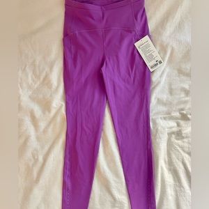 Lululemon Swift Speed HR Tight 28” in Moonlit Magenta